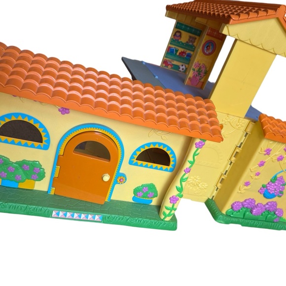 Dora Explorer Pop Up Dollhouse Lot 9 pc Talking Furniture Dora Figure EUC - Picture 7 of 12